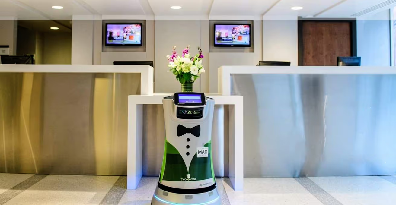 Relay Robotics is building hotel delivery robots into guest logistics
